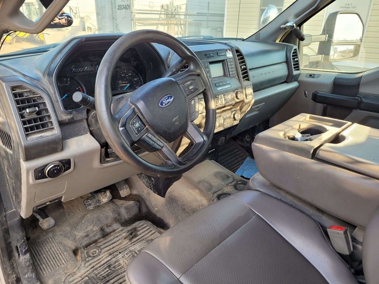 2018-ford-f550-image-9