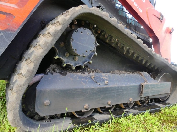 kubota-svl75-2-image-5