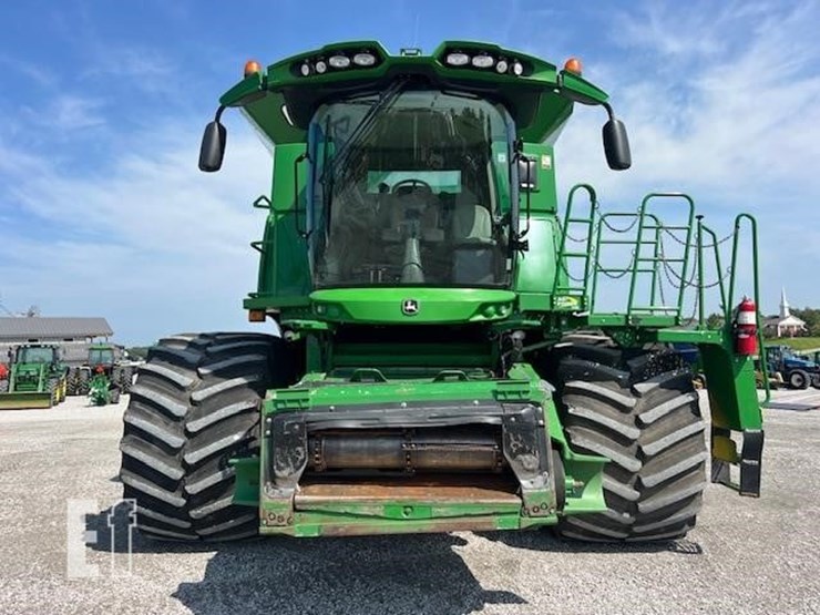 2014-john-deere-s680-image-10