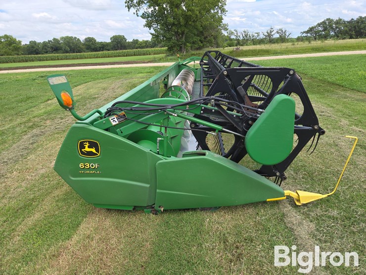 2005-john-deere-630f-image-4