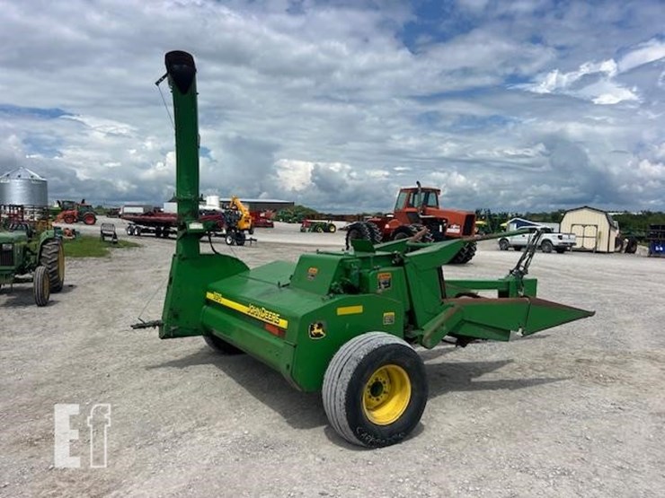 2010-john-deere-3975-image-3