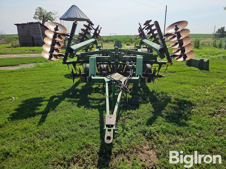john-deere-630-image-2