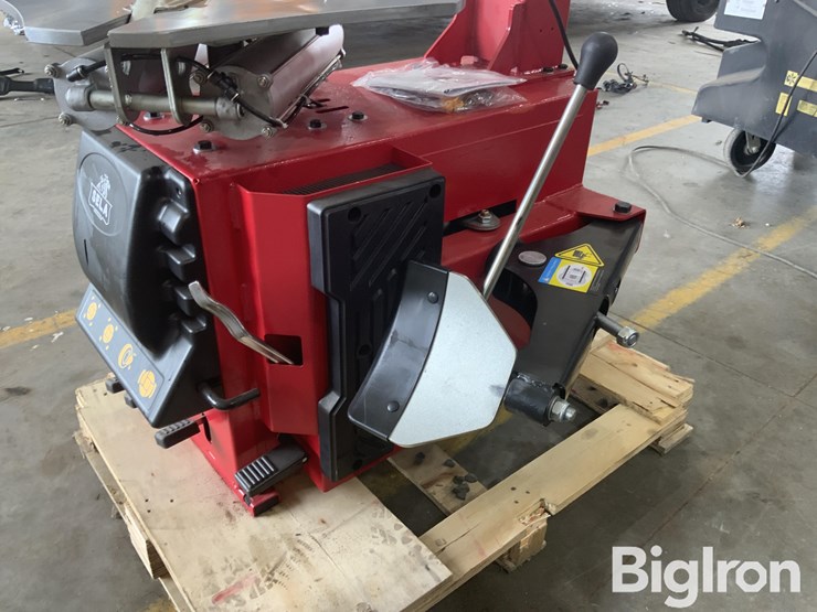 2025-ce-semi-automatic-tyre-changer-image-9