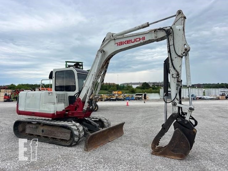 takeuchi-tb175-image-9