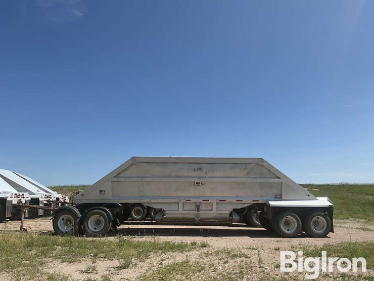 2003-travis-35-ft-image-4