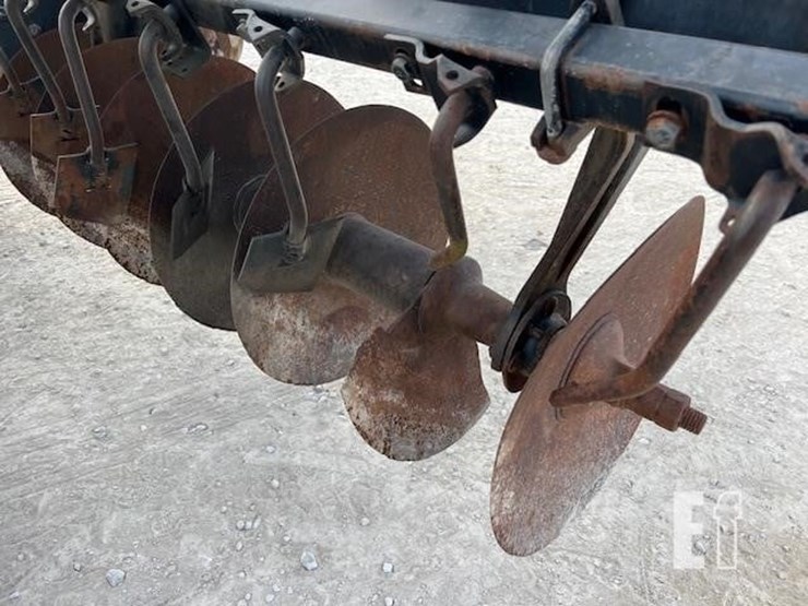 john-deere-630-image-26