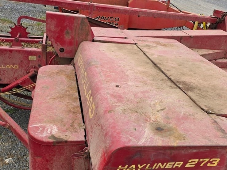 new-holland-273-image-11