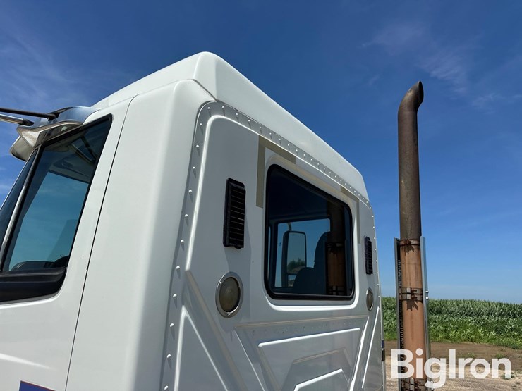 2008-international-prostar-image-13