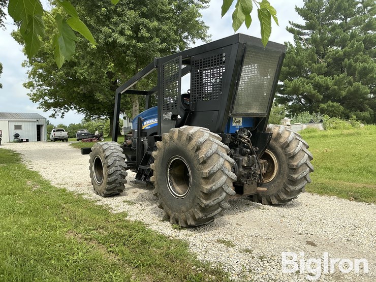 2013-new-holland-ts6.120-image-7