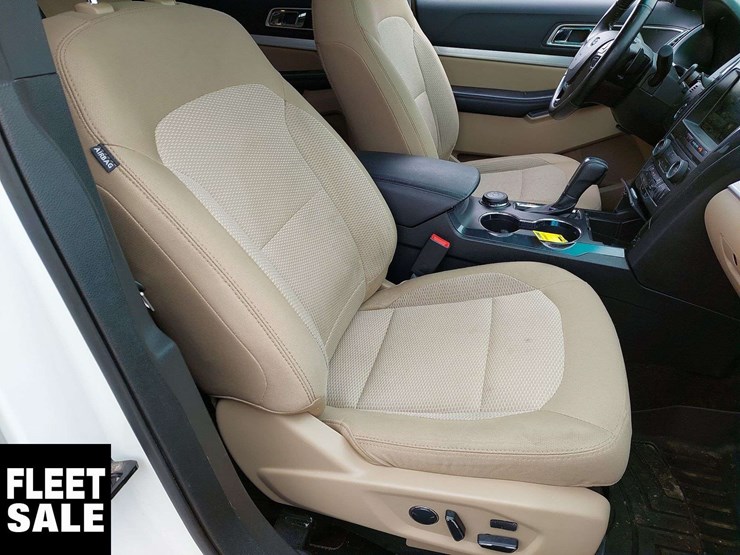 2016-ford-explorer-xlt-image-20