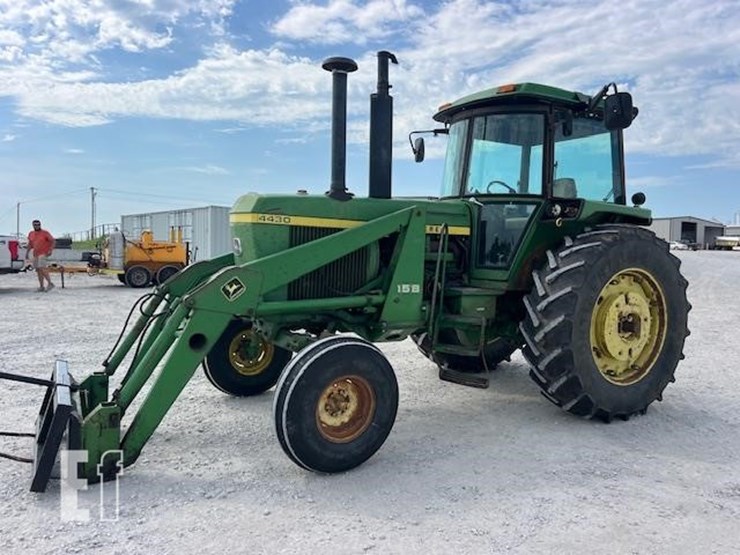 john-deere-4430h-image-9