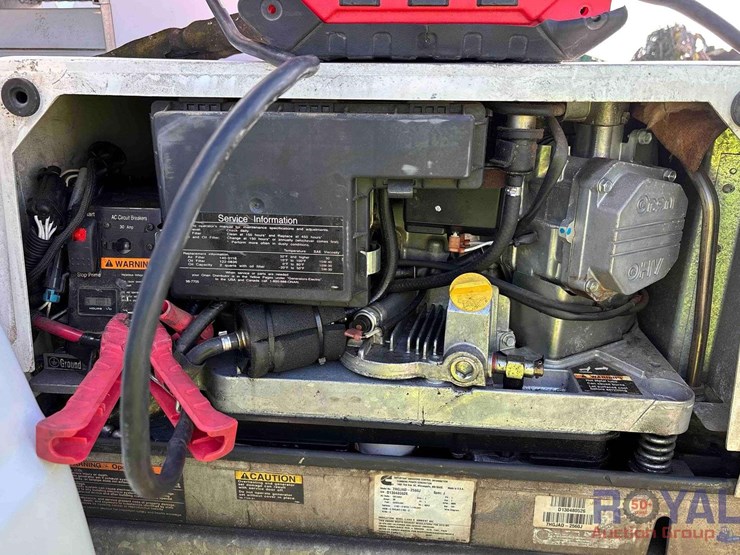 2013-altec-at200a-image-27