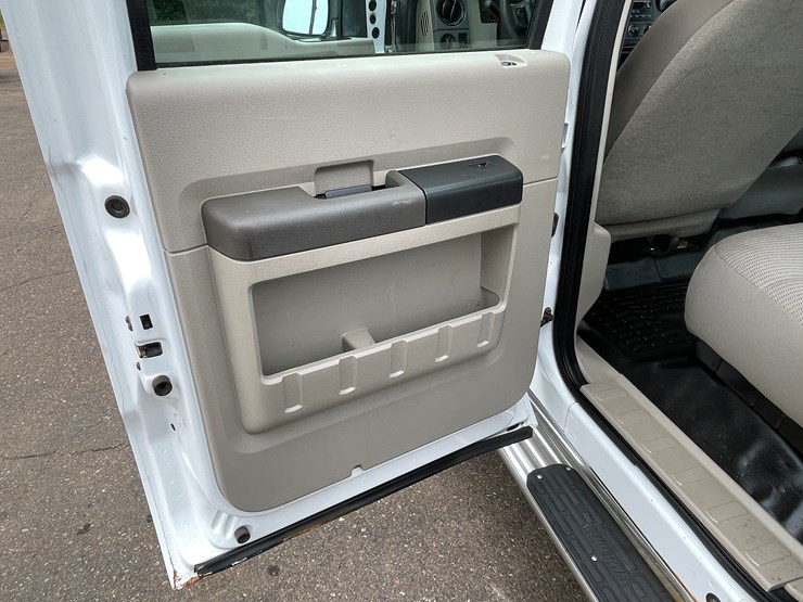 2008-ford-f350-xl-image-76