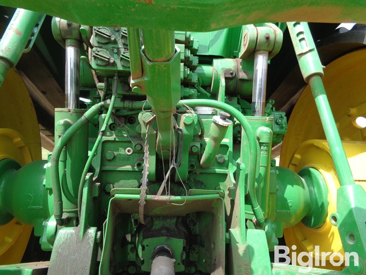 2000-john-deere-8410t-image-15