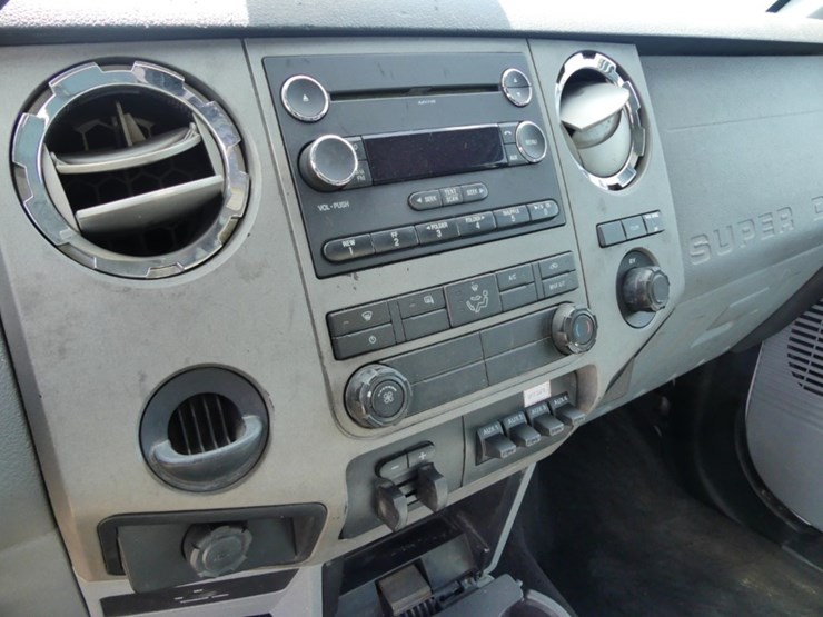 2012-ford-f450-xlt-image-12