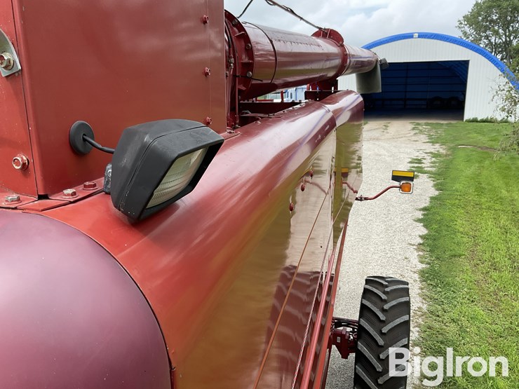2002-case-ih-2388-image-13