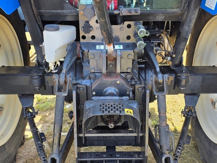 new-holland-t5060-image-22