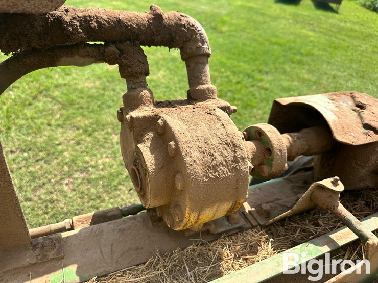 john-deere-224-image-15