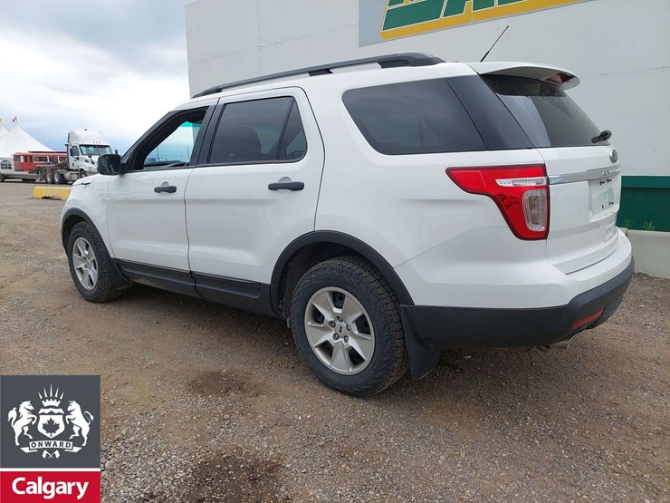 2014-ford-explorer-image-2