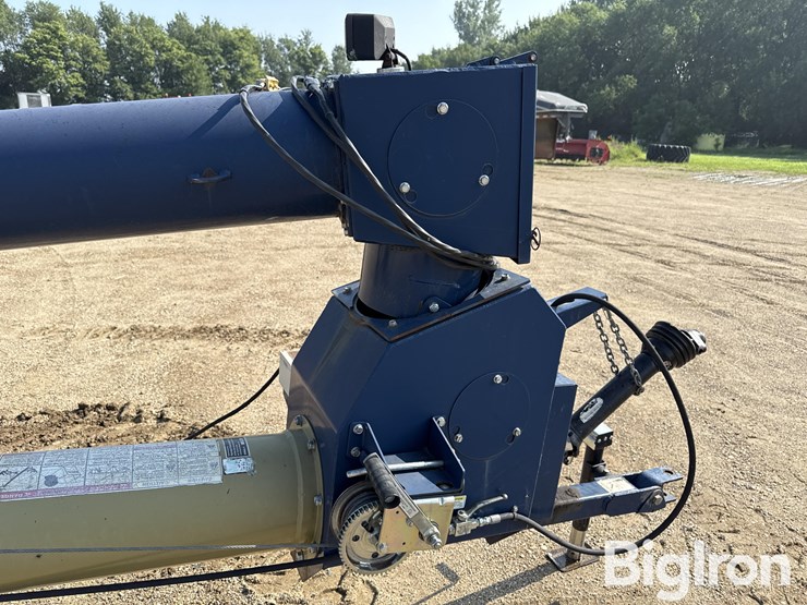 2022-harvest-international-h1082-image-13