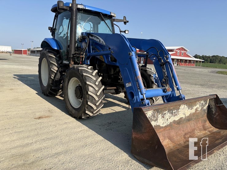 new-holland-ts100a-image-4