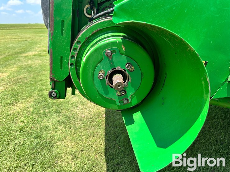 2007-john-deere-9760-sts-image-11