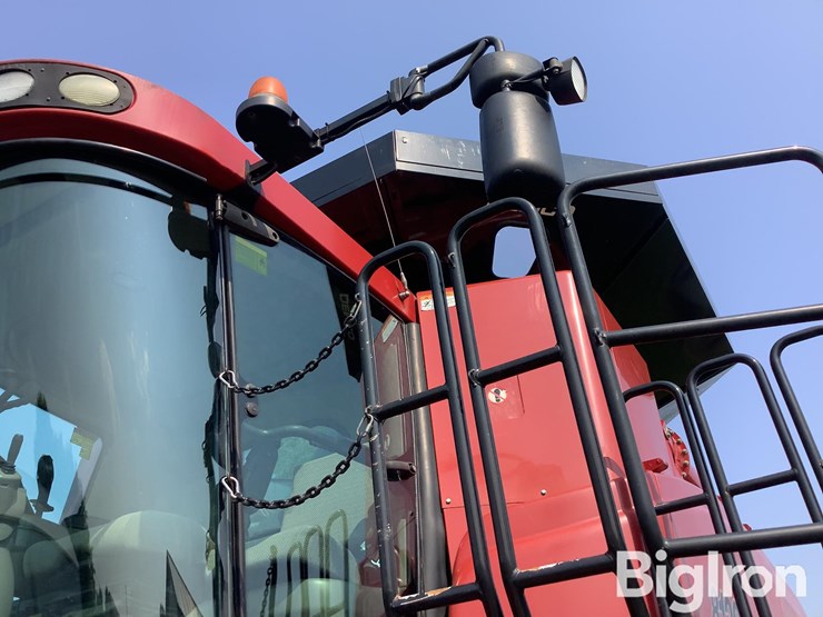 2010-case-ih-8120-image-14