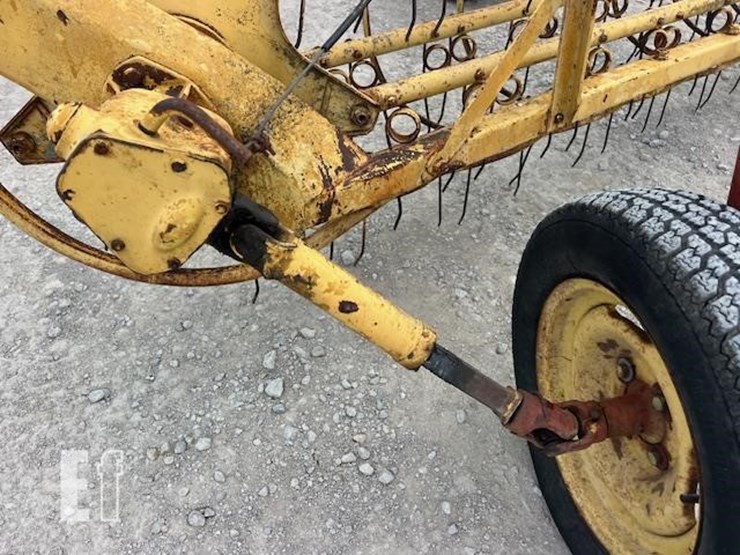 new-holland-256-image-16