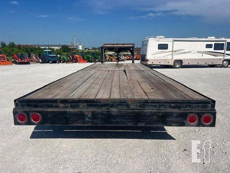 2025-shop-built-trailer-image-5