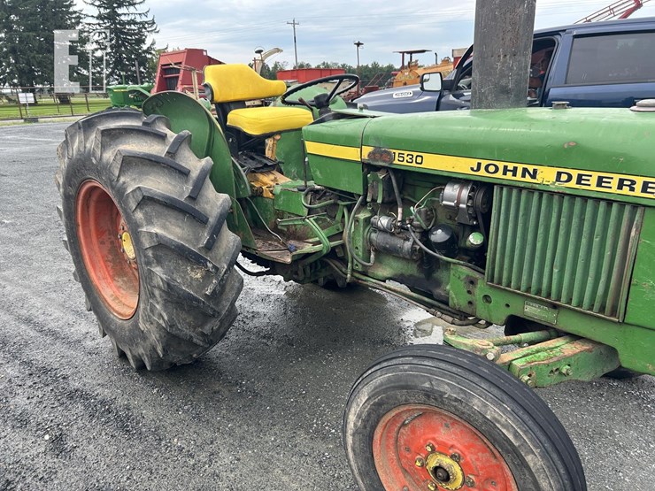 1974-john-deere-1530-image-4