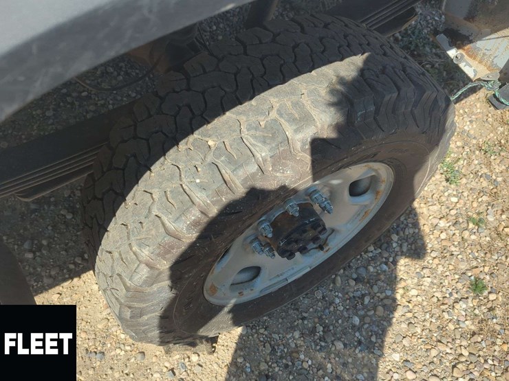 2020-chevrolet-silverado-2500hd-image-22