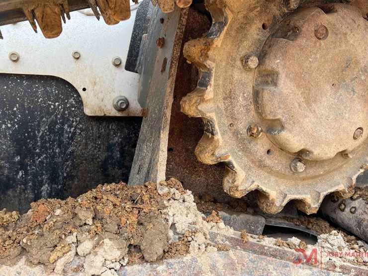 2019-bobcat-t870-image-13