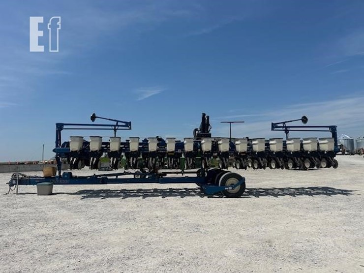 2011-kinze-3660-image-2