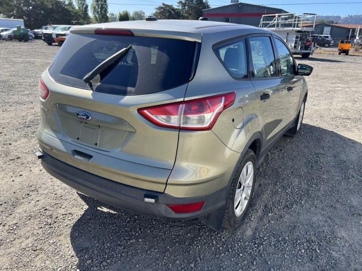 2014-ford-escape-image-4