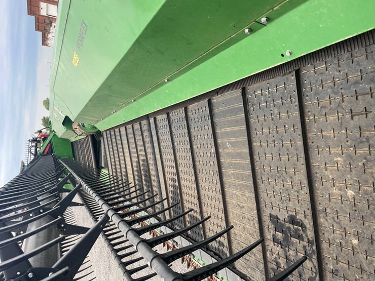 2024-john-deere-rd35f-image-5