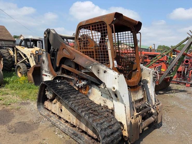 2013-bobcat-t770-image-4