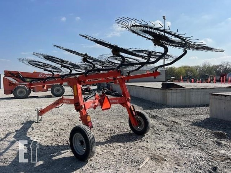 2021-kubota-ra110cr-image-5