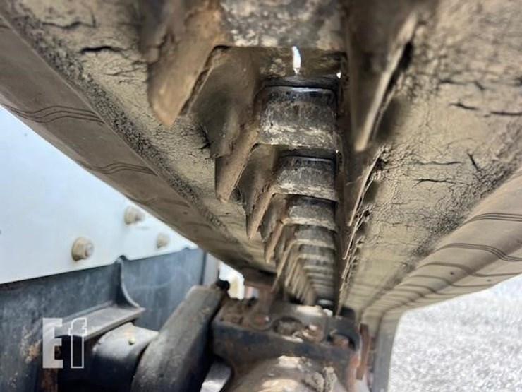 2020-bobcat-t870-image-16