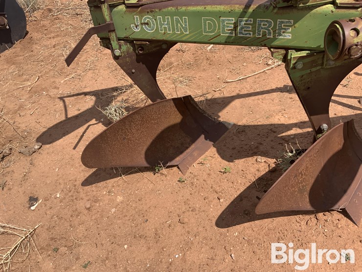 john-deere-8350-image-13