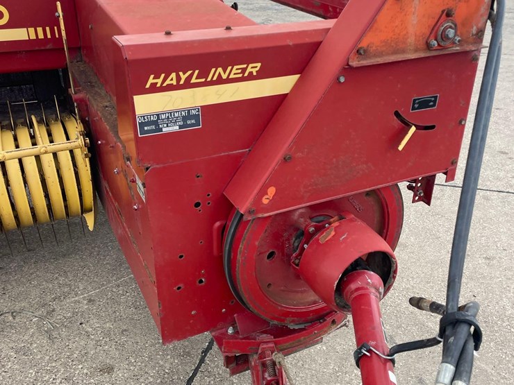 new-holland-311-image-11