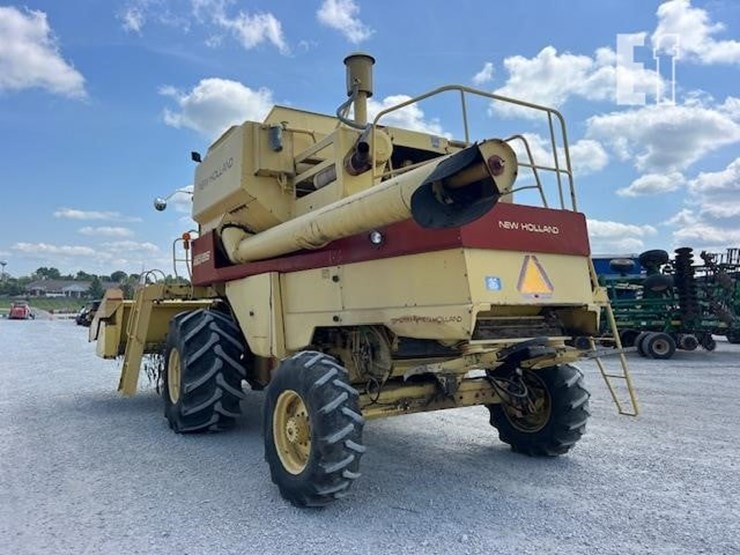 new-holland-tr85-image-5