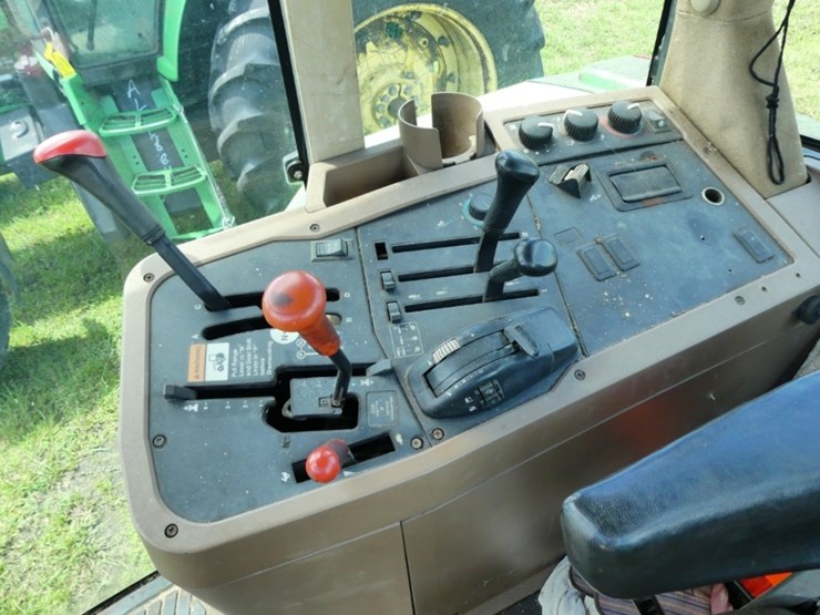 john-deere-7210-image-10