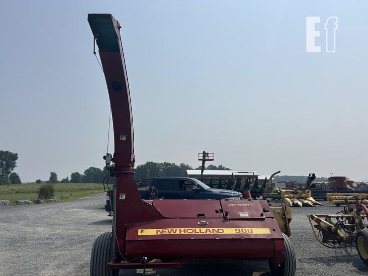 new-holland-900-image-5