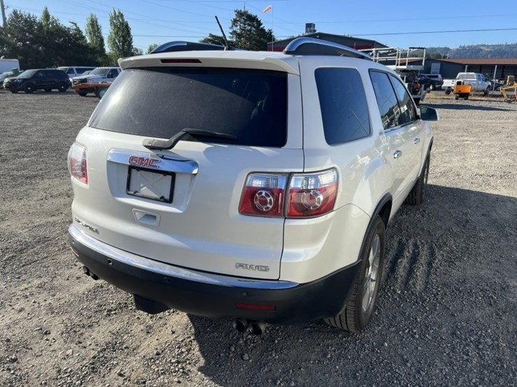 2009-gmc-acadia-slt-image-4