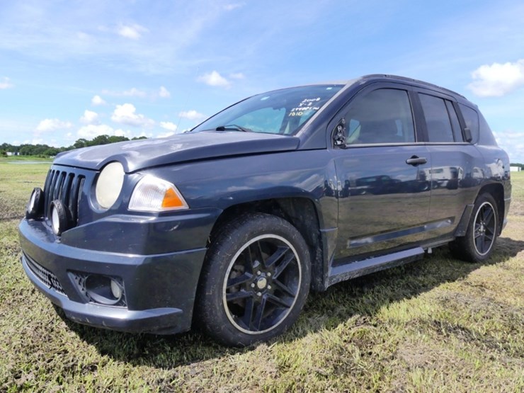 2008-jeep-compass-image-1