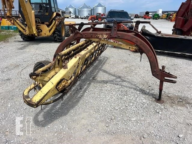 new-holland-259-image-4