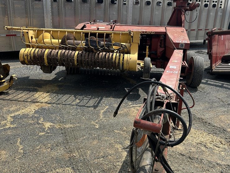 new-holland-900-image-2