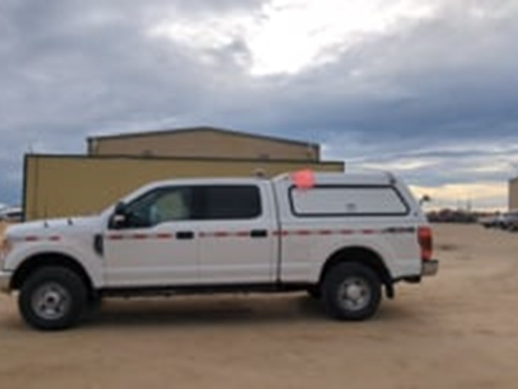 2021-ford-f250-image-5