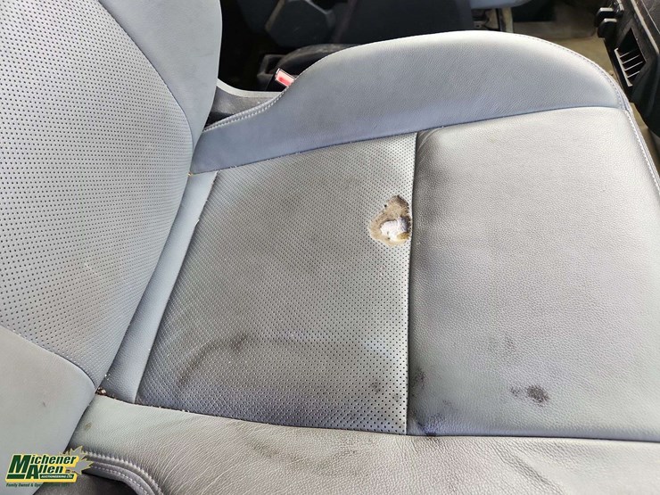 2019-ford-transit-image-43