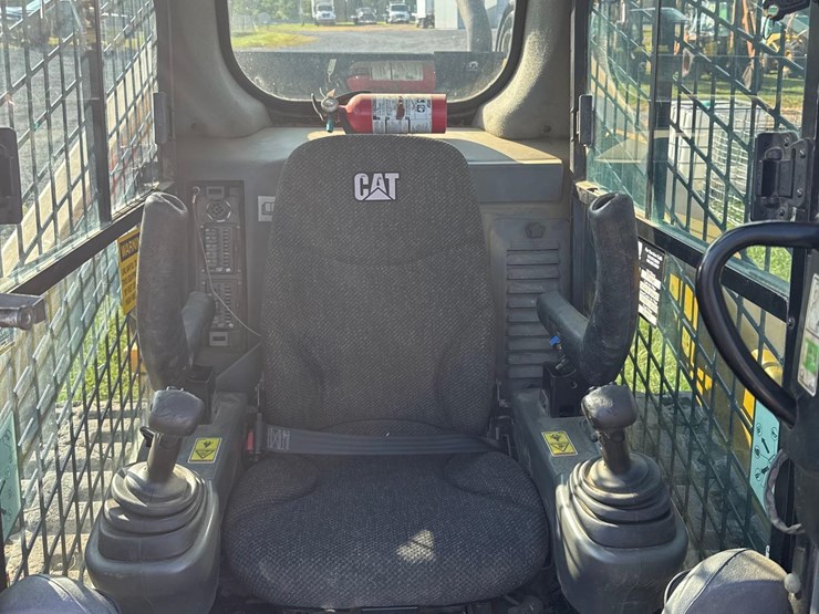 caterpillar-299d2-image-7